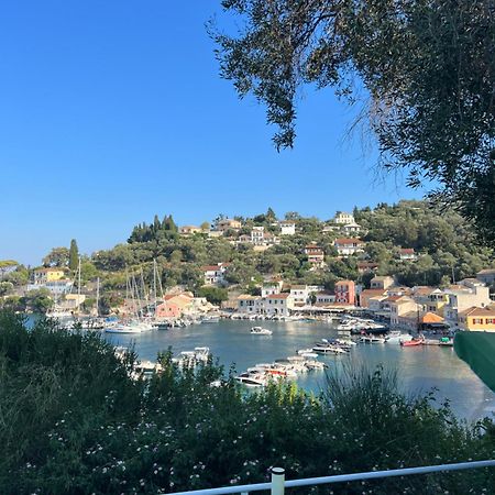 Aronis Spyros Panoramic Seaview Apartments Longós Dış mekan fotoğraf