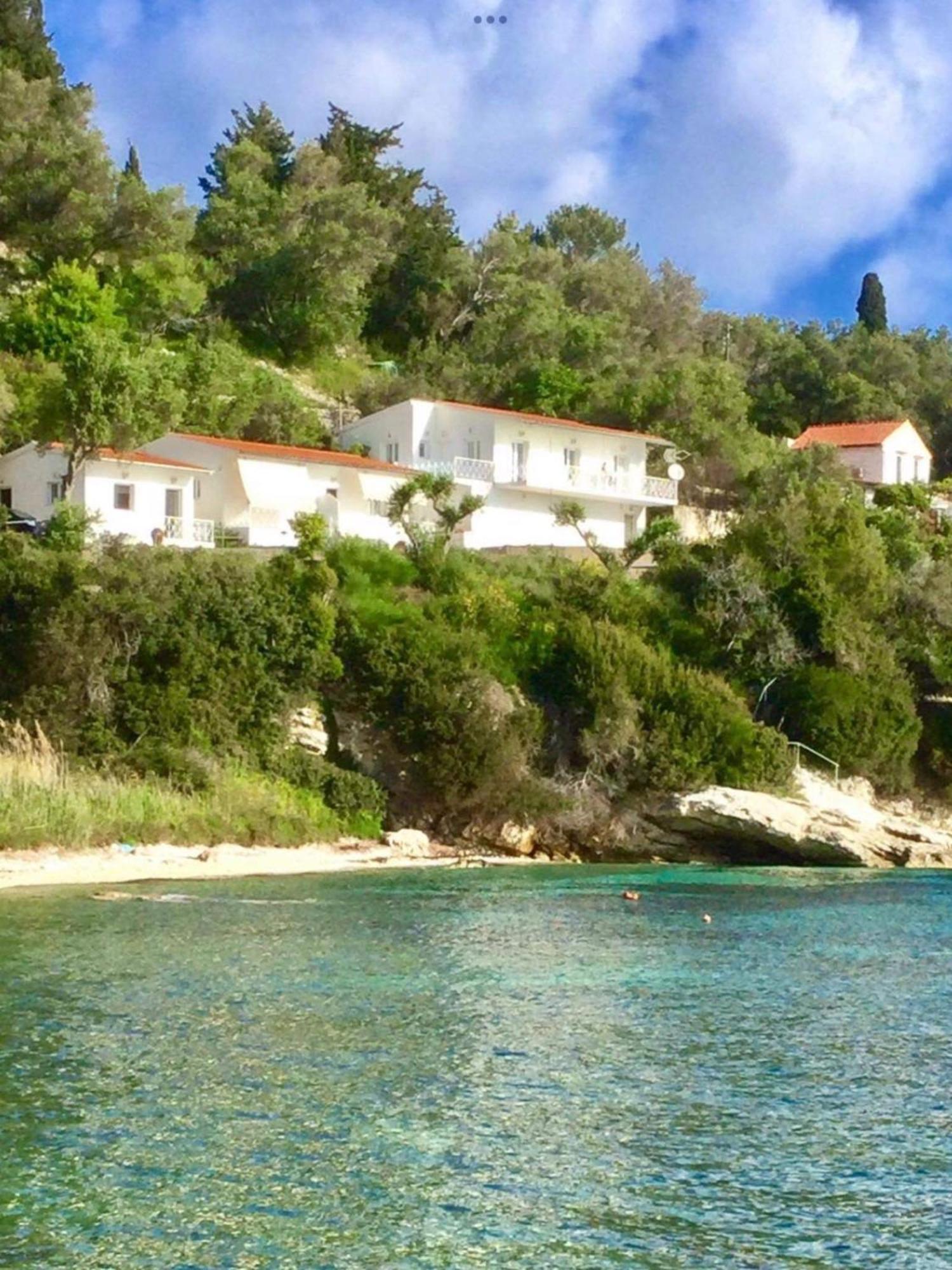 Aronis Spyros Panoramic Seaview Apartments Longós Dış mekan fotoğraf