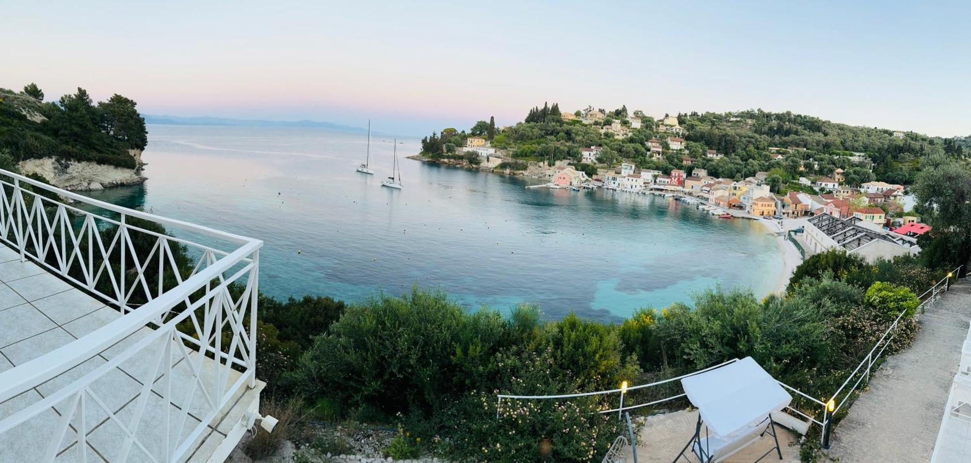 Aronis Spyros Panoramic Seaview Apartments Longós Dış mekan fotoğraf