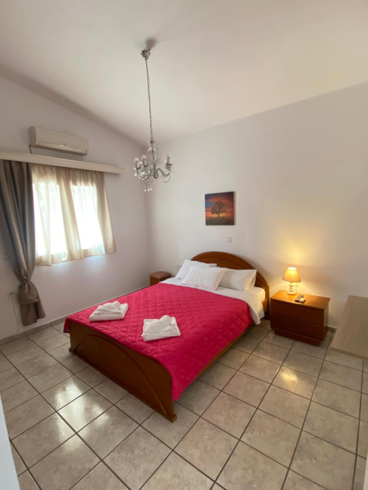Aronis Spyros Panoramic Seaview Apartments Longós Oda fotoğraf